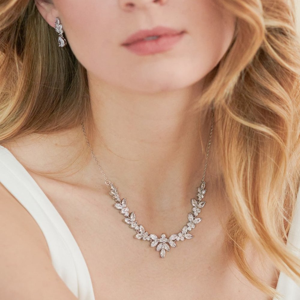 DARETH COLBURN - ADINA NECKLACE